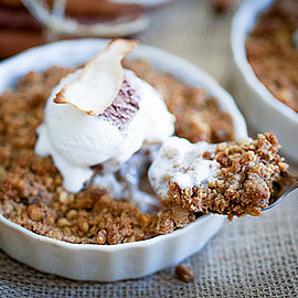 Rhabarber Crumble | Rezept | Handelshof
