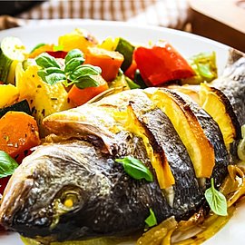 Dorade mit Wurzelgemüse | Rezept | Handelshof