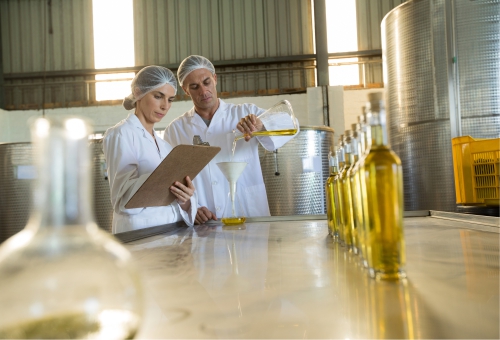 Olivenöl im Testverfahren