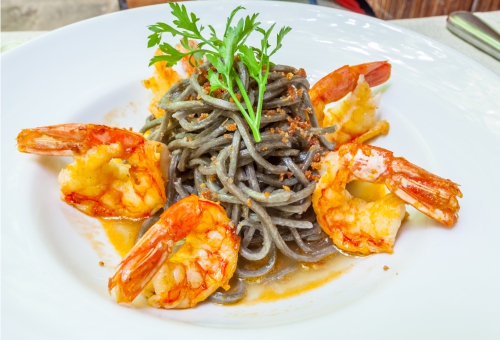 Salicornes mit Shrimps Salicornes mit Shrimps