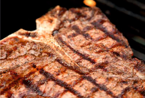 US Beef Steak US Beef Steak von höchster Fleischqualität in der Handelshof Fleisch-Abteilung