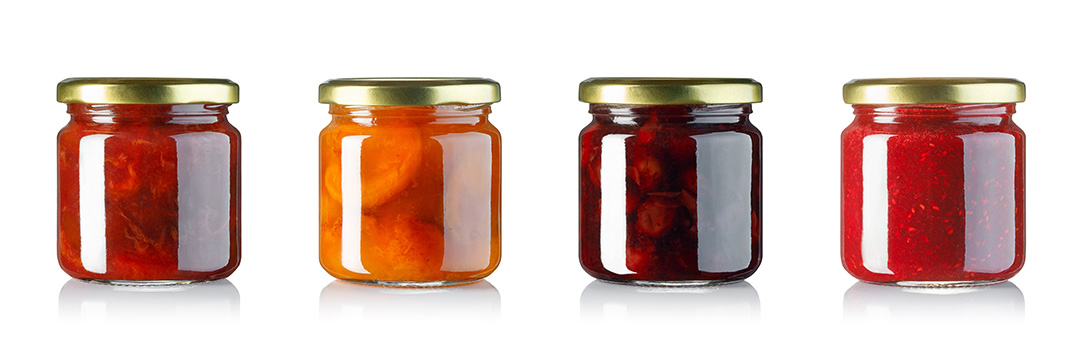 Marmeladengläser nebeneinander