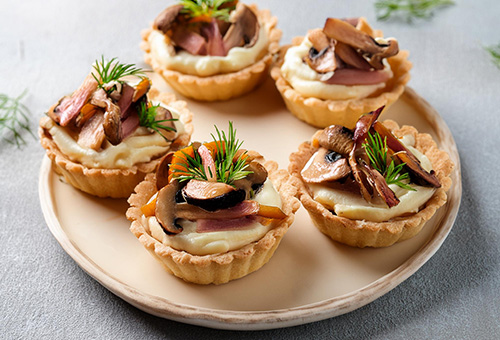 Schinken-Tartelettes frisch erviert